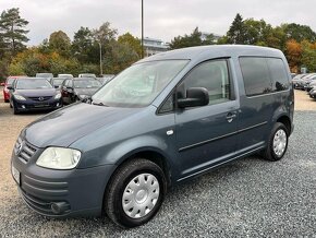 Volkswagen Caddy 1.6MPI 75 Kw 2005 5 míst - 6