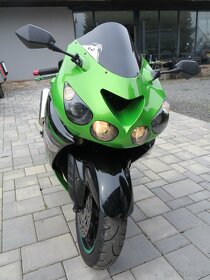 Kawasaki ZZR 1400 - 6