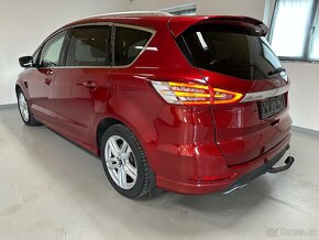 Ford S-MAX 2.0 TDCi 2018 129 tis. km 7 míst - 6