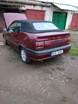 Renault 19 cabrio - 6