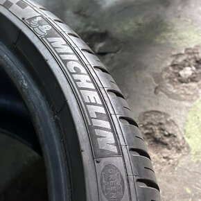 Letní pneu 275//20 R20 97Y Michelin 7mm - 6