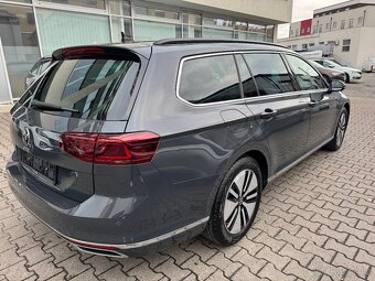 VW Passat B8 GTE 1.4 eTSI 160kW DSG Tažné Matrix LED Kamera - 6