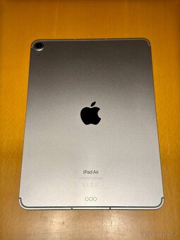 iPad Air 11" M2 128GB WiFi Cellular šedý 2024 - 6