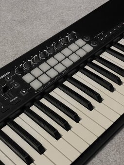 Novation Launchkey 61 MK2 - 6