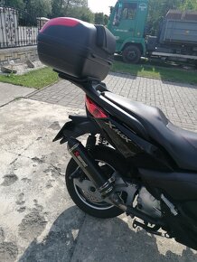 Yamaha xmax 125 - 6