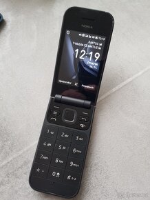 Nokia 2720 flip wifi - 6