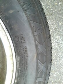 prodá pneumatiky 225/60 R 15 - 6