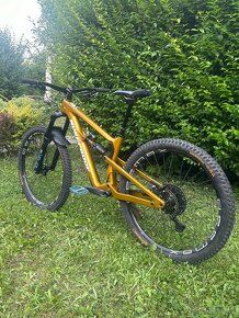 NUKEPROOF MEGA 290 CARBON - vel M. - zánovní rám - 6