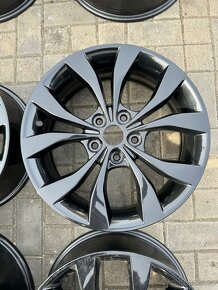 ORIGINÁL Alu Suzuki Vitara, Toyota, Hyundai- R17, 5x114.3 - 6