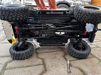 Traxxas TRX-4 Mercedes G500 4x4 v tuningu - UNIKÁT - 6