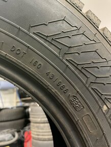 Zimní pneu Nokian 205/75 R16 C - 6