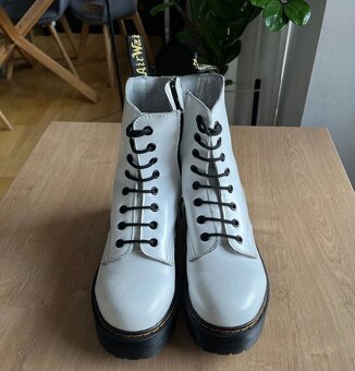 Dámské boty orig.Dr.Martens Jadon vel.41 - 6