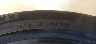 Pirelli 225/55 R18 102Y 5,5mm - 6