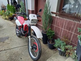 Yamaha XT 350 - 6