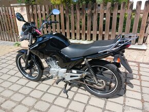 Yamaha YBR 125 - 6