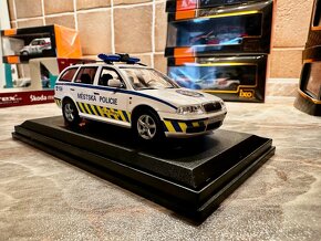 Škoda Octavia Tour Městská policie - Abrex 1:43 - 6