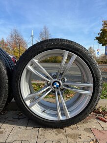 Originální kola 19 BMW M5 F10 a pneu 255/40/19 - 6