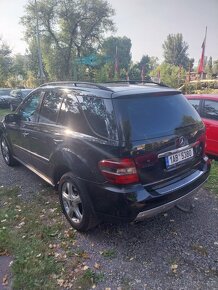 Mercedes-benz ML 164 4,2 V8 - 6