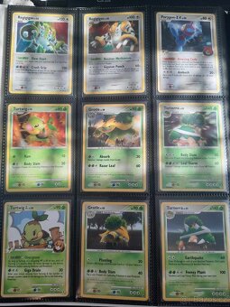 Prodám pokémon album 204 karet - 6