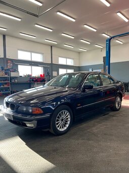 Bmw e39 523i - 6