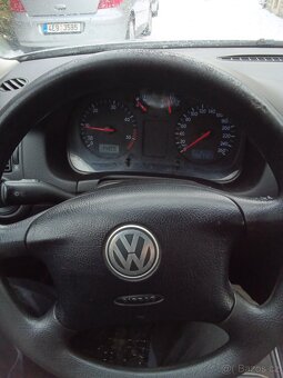 Volkswagen Golf lV 1.9 tdi 74kw - 6