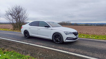 Škoda SUPERB Liftback III 3 2.0 TSI DSG SportLine tažné DPH - 6