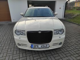 Chrysler 300C 5,7 Hemi - 6