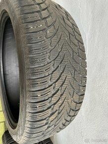 Prodej zimní pneu zn. NOKIAN 235/45 R20 - 6