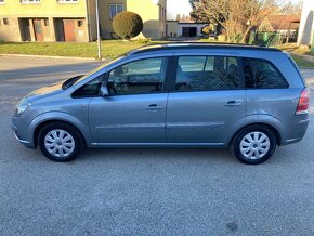 Opel Zafira 1,6 i 77 kw 7 míst klima tažné - 6