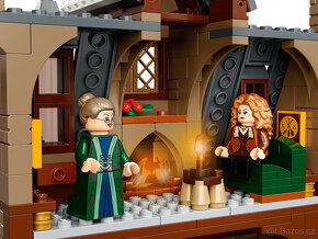 LEGO 76388 Harry Potter - Výlet do Prasinek - 6