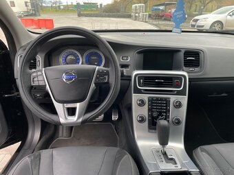 Volvo V60 2.0D 120kw, 5ti válec, automat, nové rozvody - 6