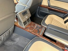 VW Phaeton 3.0tdi 4.mista - 6