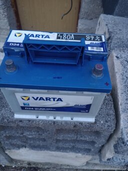 Autobaterie Varta - 6