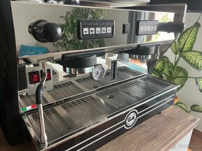 profesionální kávovar LA NUOVA - 6