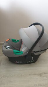 Autosedačku Cybex Aton S2 i-size 2023 - 6