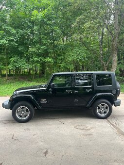 Jeep Wrangler sahara 3.8 - 6