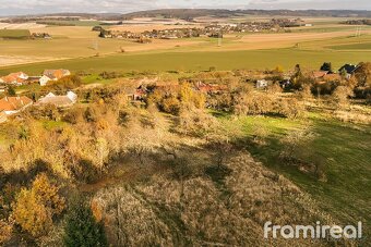 Prodej pozemky pro bydlení, 4 179 m2 - Staré Město - Bílá St - 6