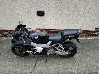 Honda CBR 929 Fireblade - 6