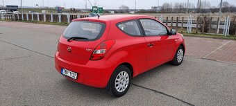 Hyundai i20 1.2 benzin rv 2011  81 000 km - 6