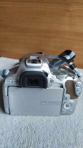 Canon EOS 250D - 6