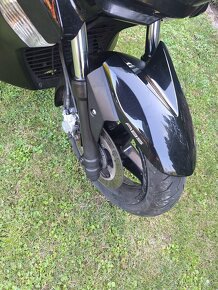 Yamaha X-max 125 - 6