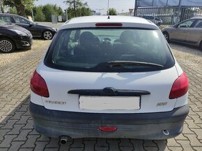 PEUGEOT 206 1.2i 44KW SERVO,ABS,NAJETO 46910KM - 6