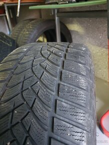 Goodyear 225/45 R18 Zimní gumy - 6