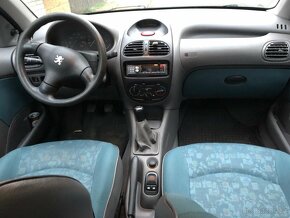 PEUGEOT 206 1.4 - 6