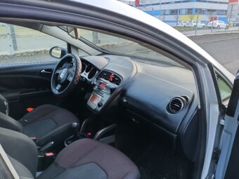 Seat Altea 1.9 TDI tažné spotřeba 5 l nafty bez koroze - 6