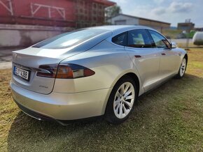 Tesla Model S P85D Insane+ 700k CCS DPH - 6