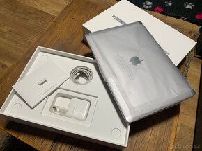 Apple MacBook Air 13,3” - 6