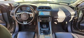 Jaguar F-Pace, 3.0 D AWD AUTOMAT XENON - 6