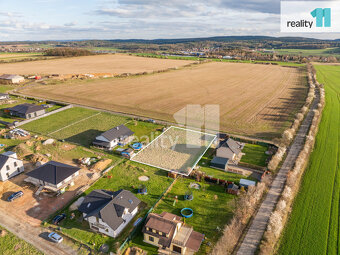 Prodej stavebního pozemku 1081 m2 - 6