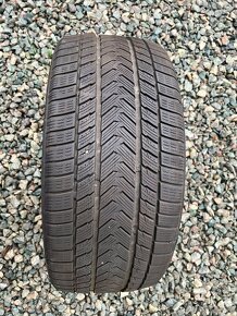 Zimní pneu Gripmax 255/35 R20 - 7